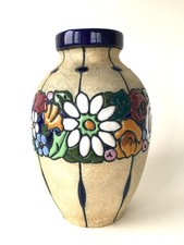 vase AMPHORA marqué AUSTRIA -