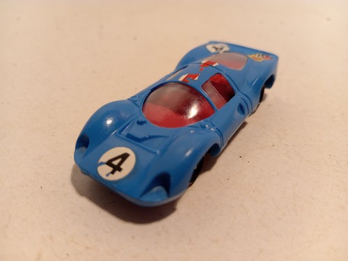 Champion ferrari bleue - ferrari, p3
