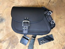 Sacoche Oscillant Sporty Nettoyer Noir + Support Adapté pour Harley Sportster HD