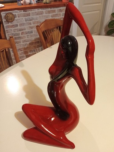 Statue femme résine style art - femme,