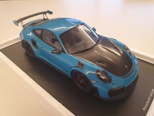Porsche 911 GT2 RS bleu miami spark 18S281 1/18 Minimax Sparkmodel