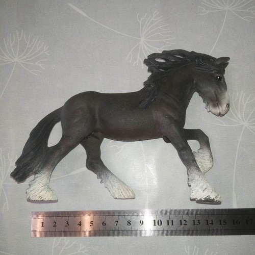 Figurine cheval schleich - cheval,