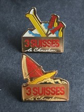 Lot De 2 Pin’s Sur Les 3
