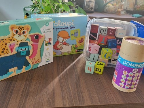 Lot jouets bois - lot, en