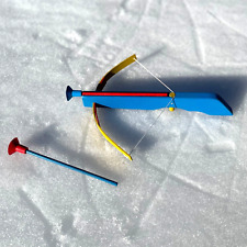 Pistolet arbalète en bois 29 cm avec 2 flèches Made in Jura