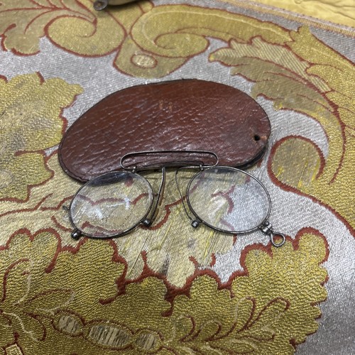 Ancienne paire lunettes - de,