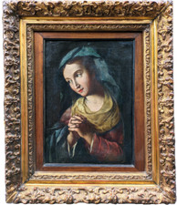 La Vierge Marie En Prière -