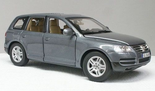 Bburago 34911 touareg v10 - bburago,
