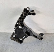  SUPPORT FACE AVANT  FIXATION PHARE GAUCHE RENAULT SCENIC 2 PH 1 Ref 8200137495