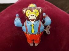 jouet mécanique singe Joustra H 105mm à clef fonctionne