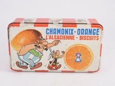Boîte à biscuits en métal