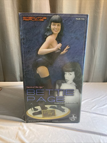 Bettie page queen pinups - queen,
