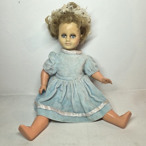 Ancienne poupee sans marque - ancienne,