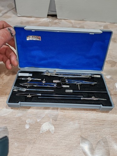 Ancienne boite compas essel - compas,