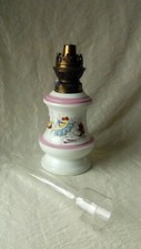 ANCIENNE LAMPE A PETROLE EN