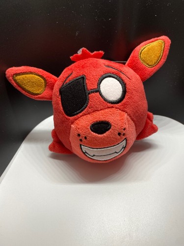 Peluche five nights - nights, at