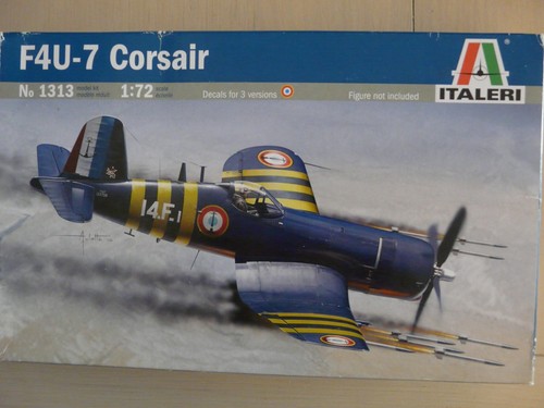 Maquette avion italeri - 1/72,