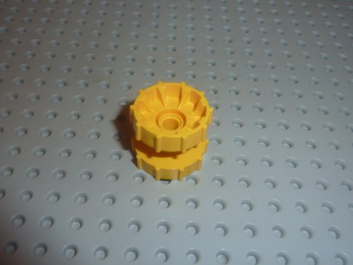 Lego yellow technic tread hub - lego,