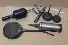 burettes d 'huile et pompes à