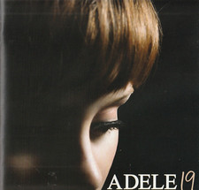 ADELE 19    CD EN PARFAIT ETAT