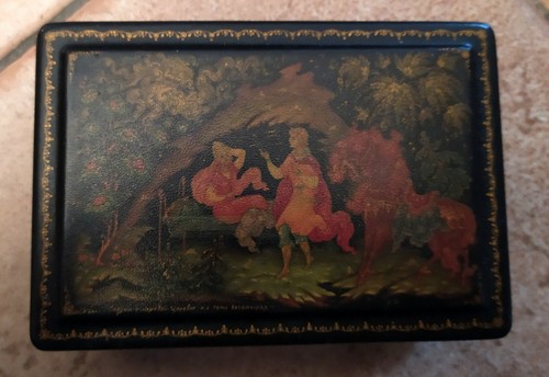 Ancienne boite laque - , russe