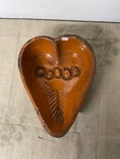 Très ancien moule en terre