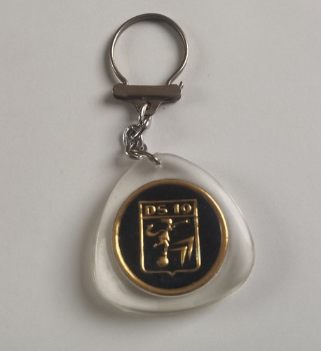 Rare keychain citroen ds19 - rare,