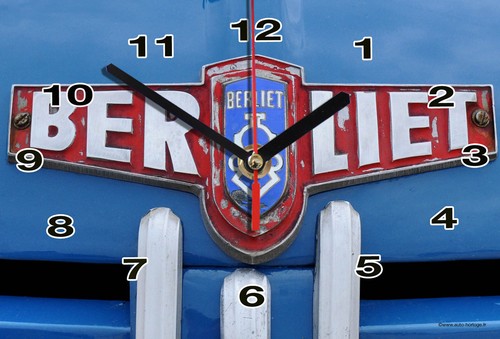 Horloge murale logo ancien - horloge,