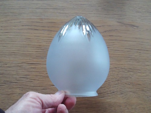 Ancienne lampe ancien globe - ancienne,
