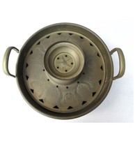 Bassin pour lave main marocain ancien en cuivre. vintage.