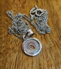 Collier pendentif médaille pendentif Madone en argent sterling 925 Notre Dame...