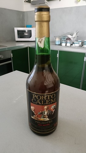Bouteille vintage porto calem - bouteille,