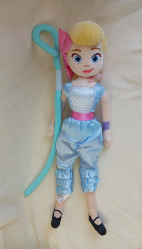 Peluche poupee little - bo, beep