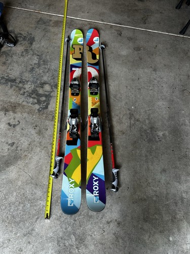 Roxy twin tip skis - tip, cm