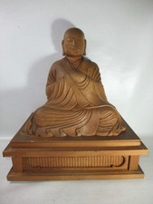 Sculpture statue moine