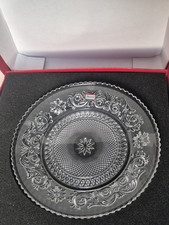 Assiette arabesque en cristal