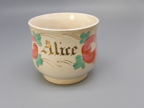 Tasse ancienne g - ancienne, k&g