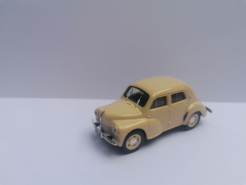 Renault norev 1 43 - cv,