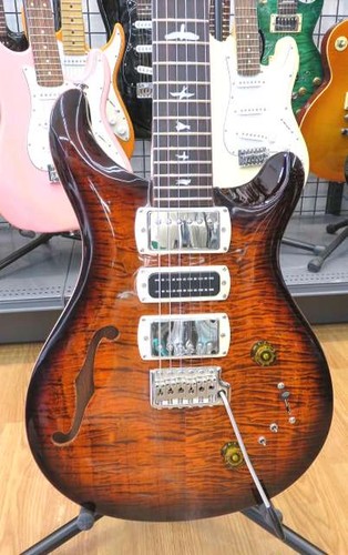 Guitare électrique