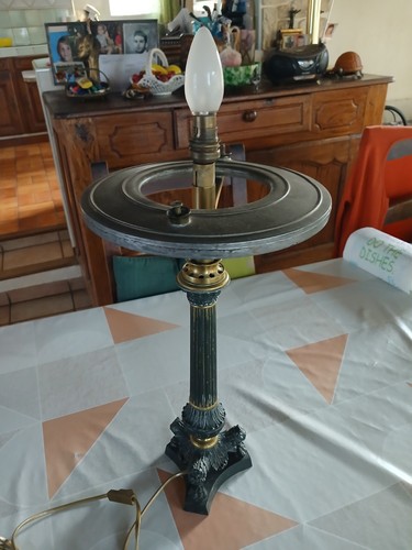Lampe huile bronze - a, dites
