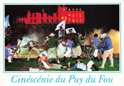 Tessoualle cinescenie du - la,