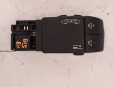 Commande autoradio occasion RENAULT VELSATIS Phase 1 - 2.2 DCI 150ch -