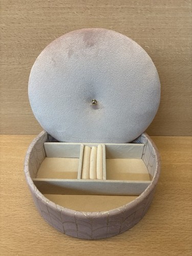 Boîte bijoux maison - à,