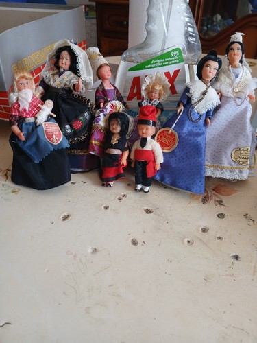 Lot poupees anciennes tenue - anciennes,