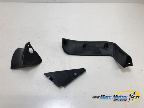 Plastiques caoutchoucs - plastiques,