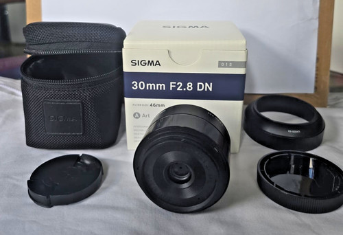 Objectif sigma 30mm - 30mm, f/2.8