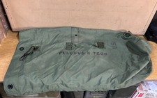 GENUINE US ARMY DUFFEL BAG WITH STRAPS GREEN NYLON "FELLOWS" SUPER EX COND !!!!!