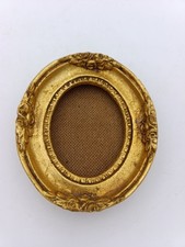 Cadre ancien ovale doré bois stuc décor floral début XXe vintage