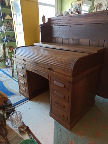 Bureau cylindre rideau - à,