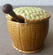 ANCIEN MOUTARDIER FORME de panier contenant grains de moutarde BARBOTINE
